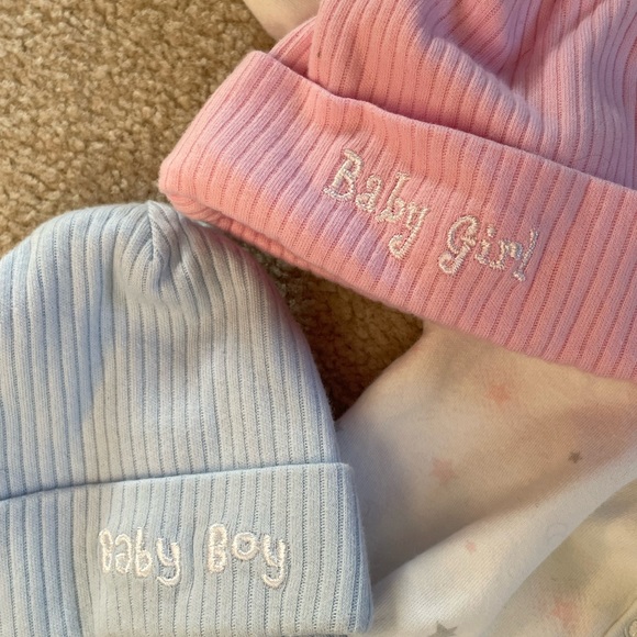 Twin lot - NB to 3 months - Picture 12 of 13